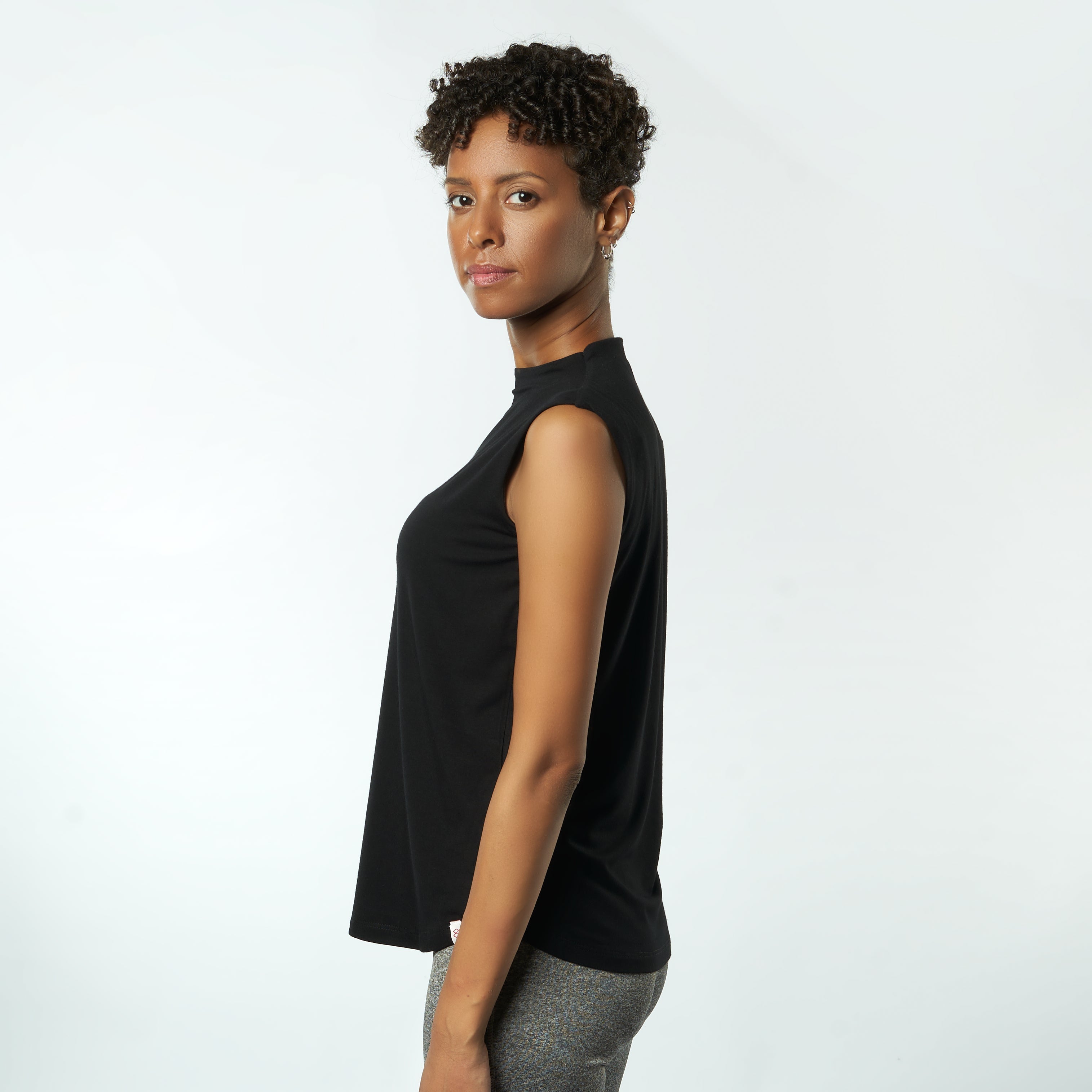 Bamboo Double Layer Sleeveless Undershirt - Breathe Everyday LTD